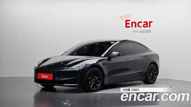 Tesla Model 3 Long Range AWD - фото 0