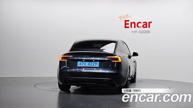 Tesla Model 3 Long Range AWD - фото 3