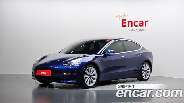 Tesla Model 3 Long Range AWD - фото 0