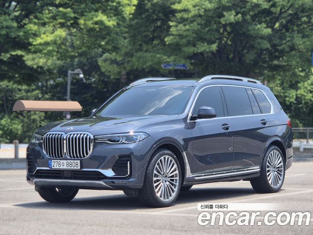 BMW X7 G07 xDrive 40i Design Pure Excellence 6-Seater - фото 0