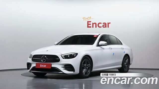 Mercedes-Benz E-Class W213 E250 AMG Line - фото 0