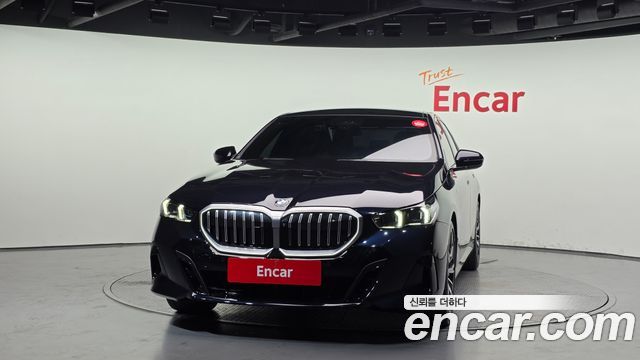 BMW 5-Series G60 530i xDrive M Sport - фото 2