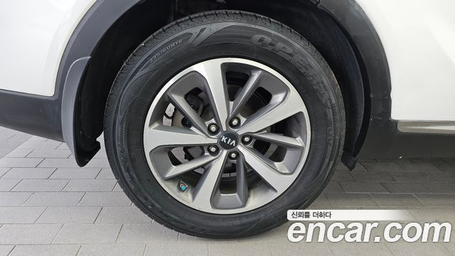 Kia Sorento Новый Diesel 2.0 2WD Prestige - фото 4