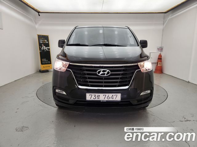 Hyundai Starex Новый 4WD Wagon 12-Seater Smart - фото 2