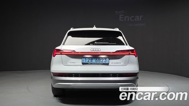 Audi e-tron 50 Quattro - фото 3