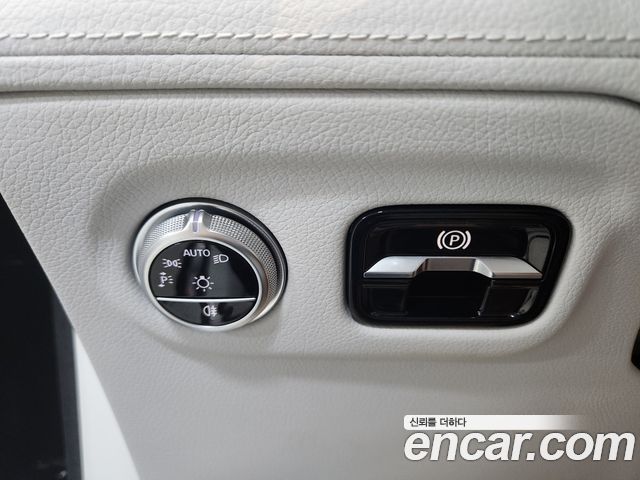 Mercedes-Benz EQS SUV EQS580 4MATIC Launch Edition - фото 4