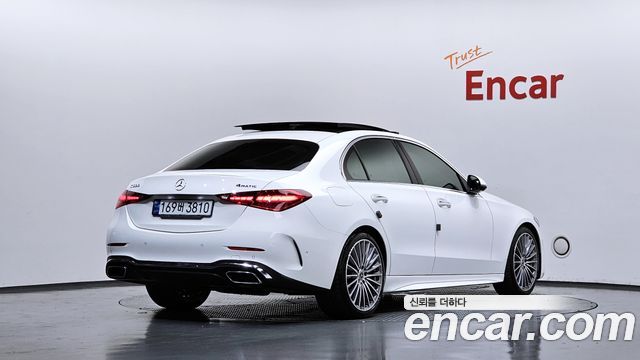 Mercedes-Benz C-Class W206 C300 4MATIC AMG Line - фото 1