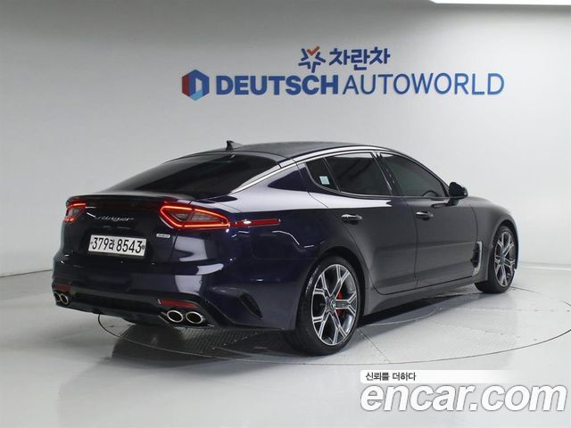 Kia Stinger 2.0 Turbo AWD Platinum - фото 1