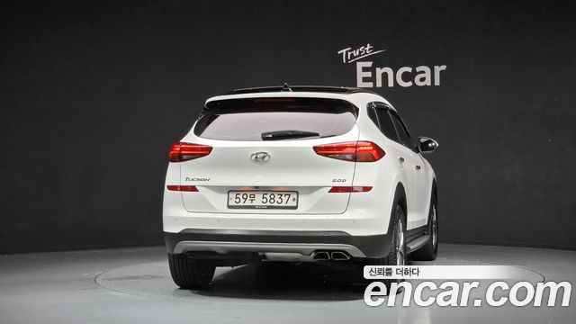Hyundai Tucson Совершенно новый Diesel 2.0 2WD Modern - фото 3
