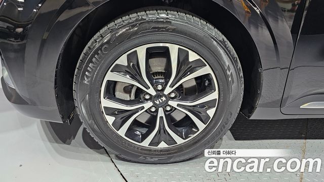Kia Carnival 4-го поколения 9-Seater Noblesse - фото 4