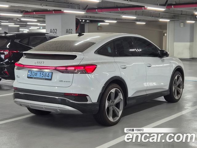 Audi Q4 e-tron F4 45 Premium Sportback - фото 1