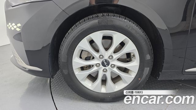 Kia K8 2.5 Gasoline 2WD Noblesse - фото 4