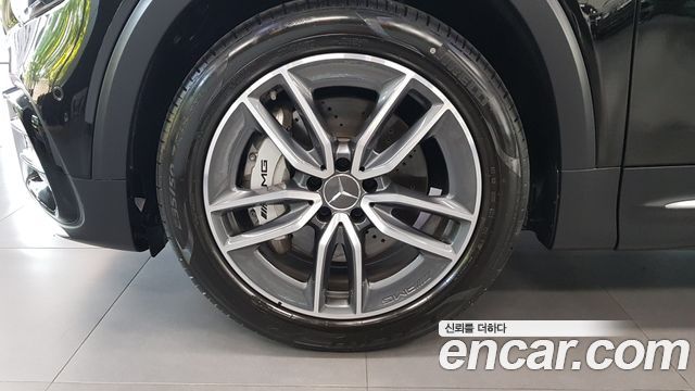 Mercedes-Benz GLB-Class X247 AMG GLB35 4MATIC - фото 4
