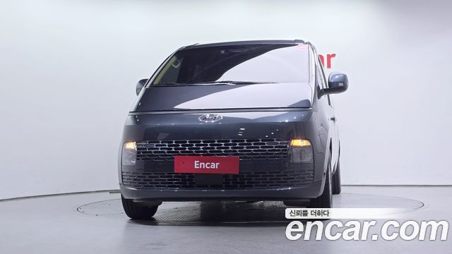 Hyundai Staria Tourer 11-Seater Modern - фото 2