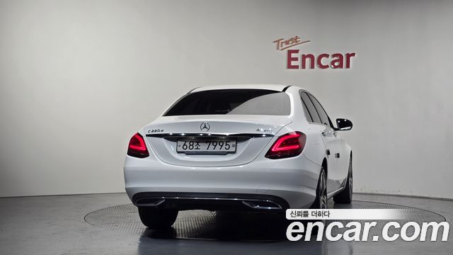 Mercedes-Benz C-Class W205 C220 d 4MATIC Exclusive - фото 3