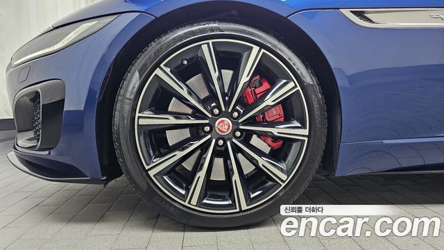 Jaguar F-TYPE 5.0 SVR Convertible AWD X152 - фото 4
