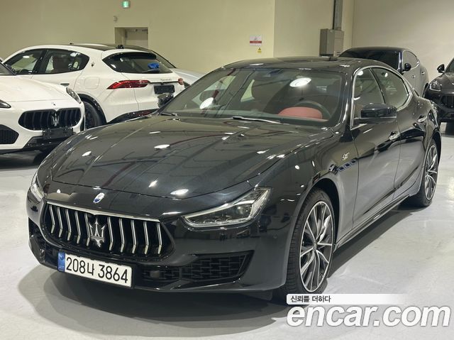 Maserati Ghibli 2.0 GT 3rd - фото 0