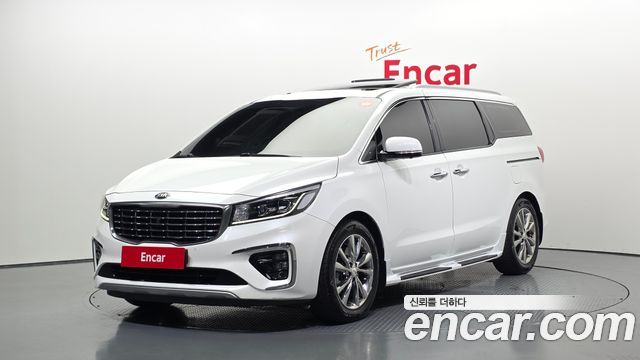 Kia Carnival Новый 9-Seater Noblesse Special - фото 0