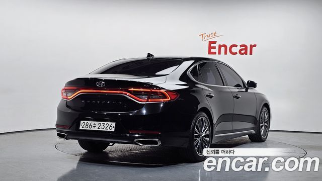 Hyundai Grandeur IG 3.0 Exclusive Special - фото 0