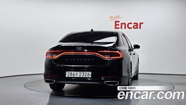 Hyundai Grandeur IG 3.0 Exclusive Special - фото 2