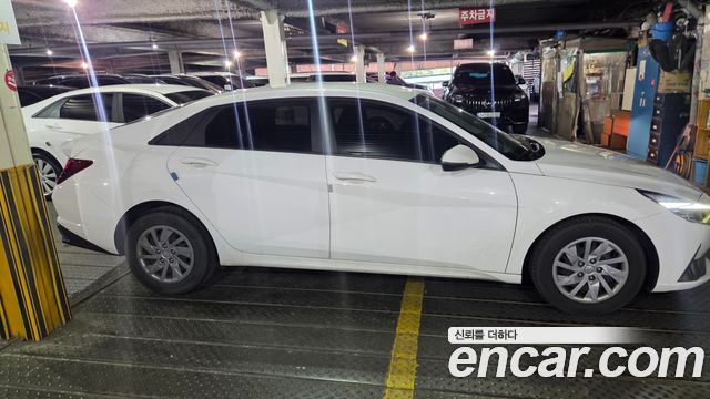 Hyundai Avante CN7 1.6 Smart - фото 2