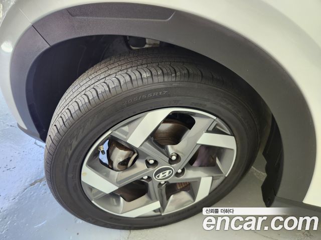 Hyundai Venue 1.6 Flux - фото 4