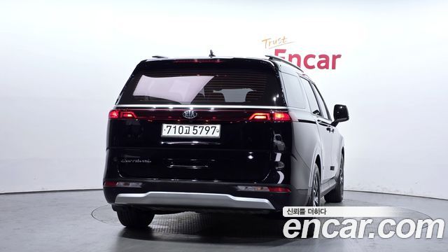 Kia Carnival 4-го поколения 11-Seater Prestige - фото 3