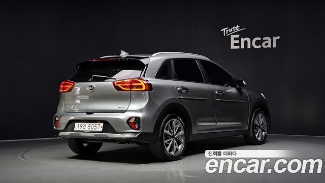 Kia Niro Новый 1.6 HEV Noblesse Special - фото 1