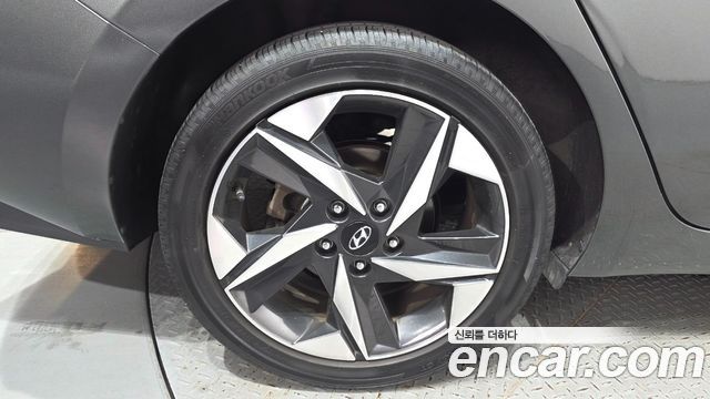 Hyundai Avante CN7 1.6 Inspiration - фото 4