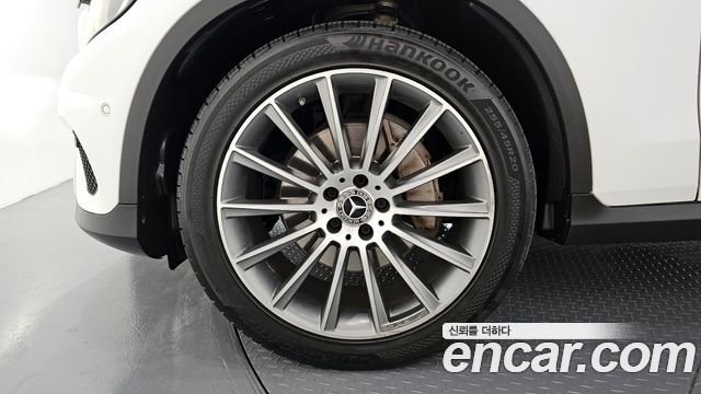Mercedes-Benz GLC-Class X253 GCL300 4MATIC Coupe - фото 4