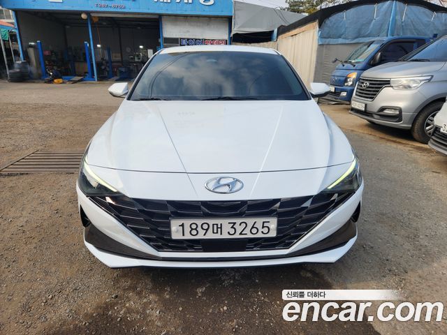 Hyundai Avante CN7 1.6 Smart - фото 0
