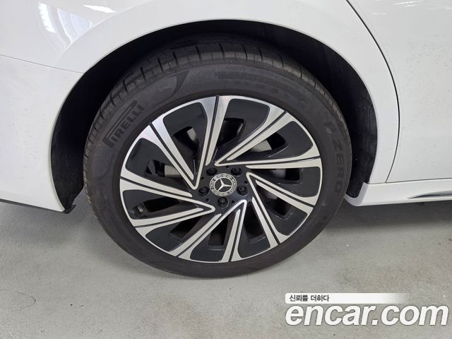 Mercedes-Benz E-Class W214 E300 4MATIC Exclusive - фото 4