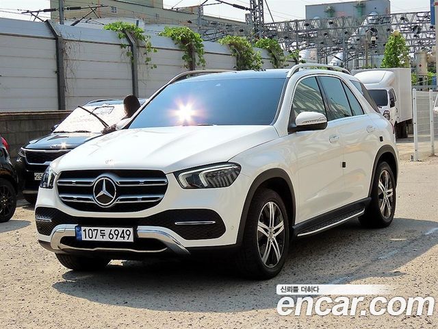 Mercedes-Benz GLE-Class W167 GLE300d 4MATIC - фото 1