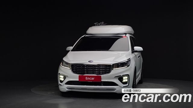 Kia Carnival Новый 9-Seater Hi-Limousine Noblesse Special - фото 2