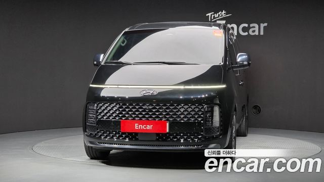 Hyundai Staria Lounge 7-Seater Inspiration - фото 2