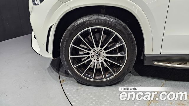 Mercedes-Benz GLE-Class W167 GLE400d 4MATIC Coupe - фото 4