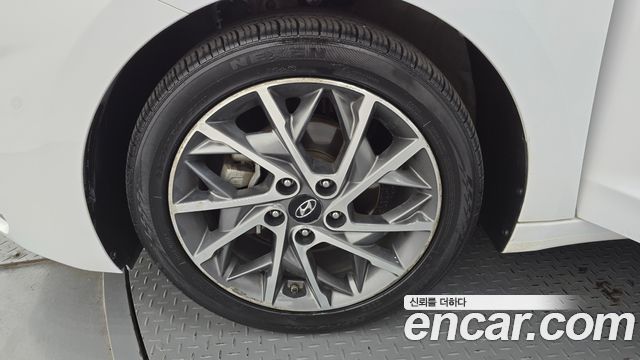 Hyundai Avante Новый AD 1.6 Smart - фото 4