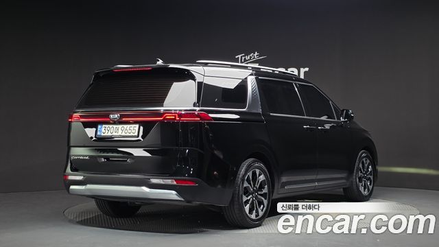 Kia Carnival 4-го поколения 9-Seater Noblesse - фото 1