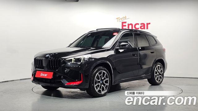 BMW X1 U11 xDrive 20i xLine - фото 0