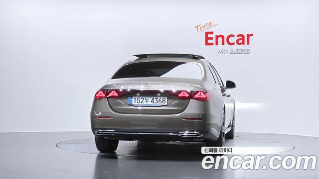 Mercedes-Benz E-Class W214 E200 Avantgarde - фото 3