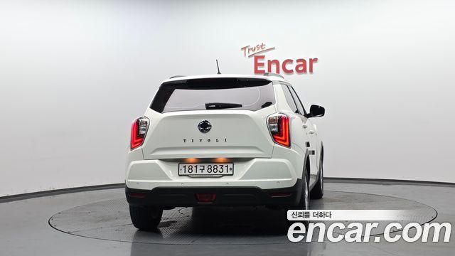 SsangYong Tivoli Gasoline 1.5 2WD V3 - фото 3