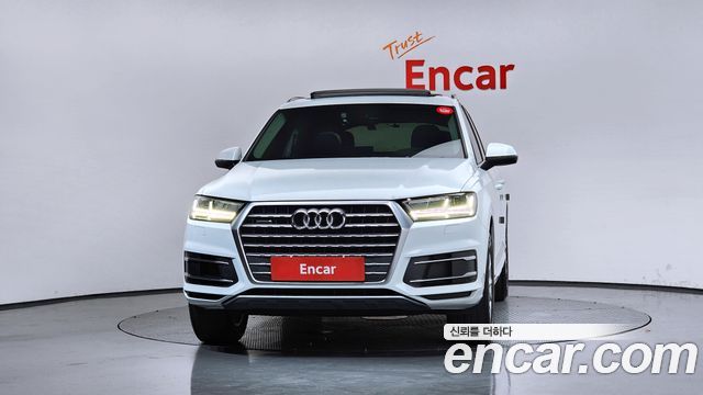Audi Q7 45 TFSI Quattro - фото 2