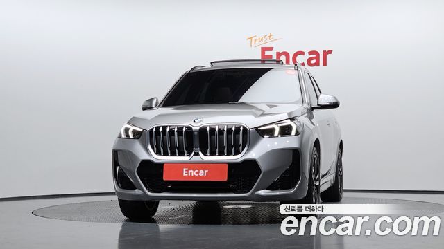 BMW X1 U11 xDrive 20i M Sport - фото 2