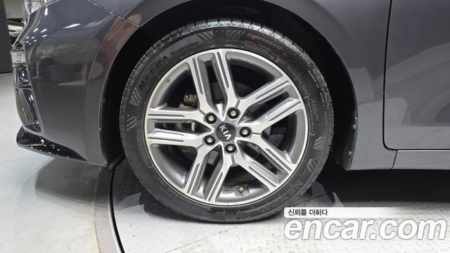 Kia K3 Совершенно новый Luxury - фото 4