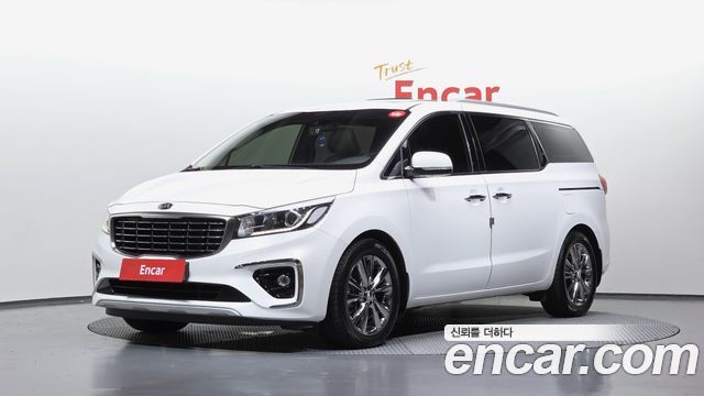 Kia Carnival Новый 9-Seater Prstige - фото 0