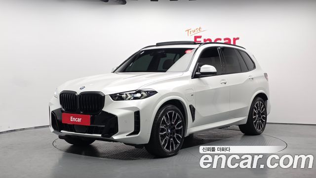 BMW X5 G05 xDrive 50e M Sport - фото 0