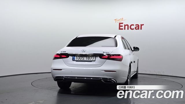 Mercedes-Benz E-Class W213 E350 4MATIC Avantgarde - фото 3