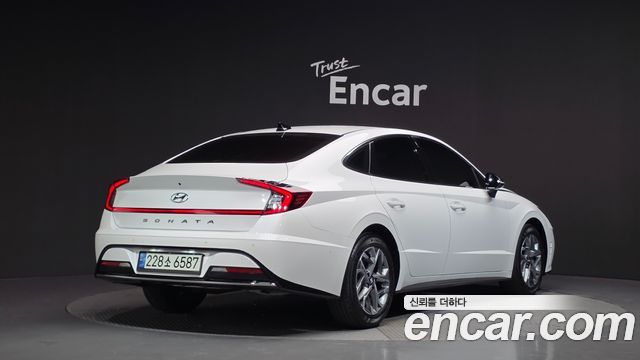 Hyundai Sonata DN8 2.0 Premium Plus - фото 1