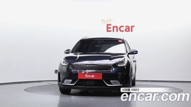 Kia Niro Noblesse - фото 2