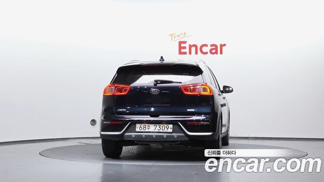 Kia Niro Noblesse - фото 3